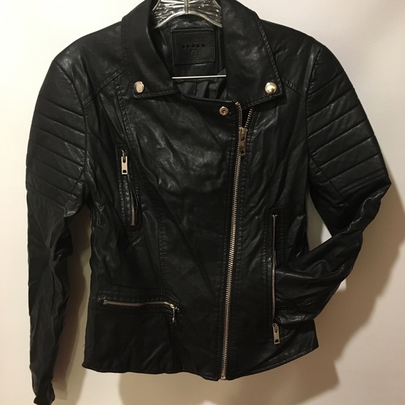 **SOLD ELESEWHERE: Faux leather Moto jacket - Picture 3 of 7